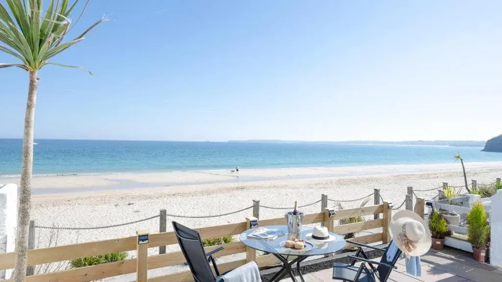 Dining with a beach view, Carbis Bay and Spa Hotel, Cornwall