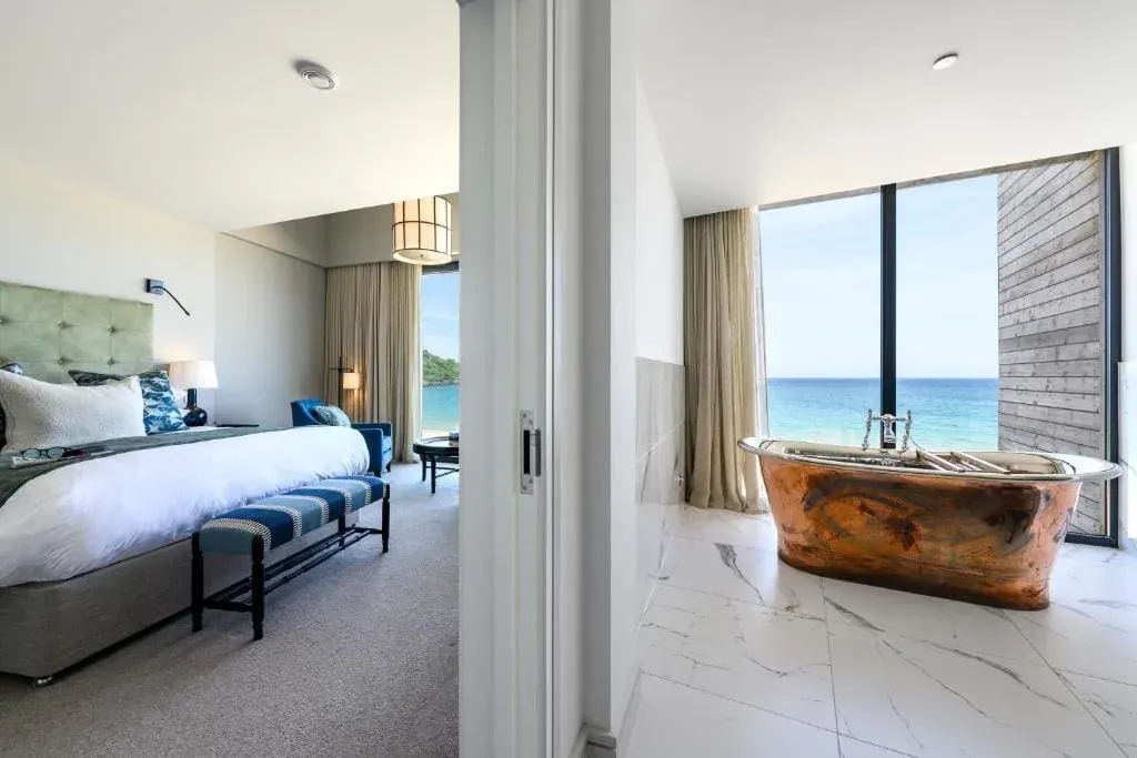 Bedroom and bathroom, Carbis Bay and Spa Hotel, Cornwall