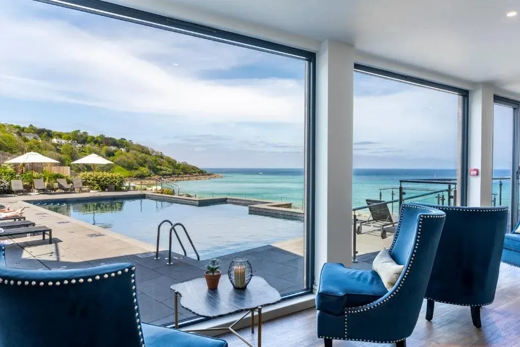 outdoor pool overlooking beach
